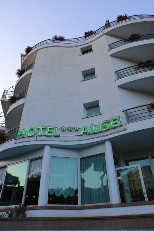 Hotel Alisei Lignano Sabbiadoro Esterno foto