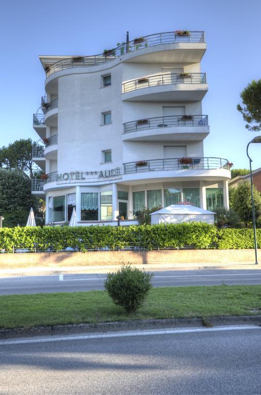 Hotel Alisei Lignano Sabbiadoro Esterno foto