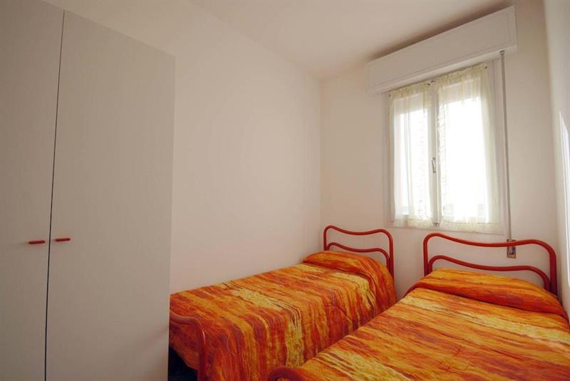 Hotel Alisei Lignano Sabbiadoro Esterno foto