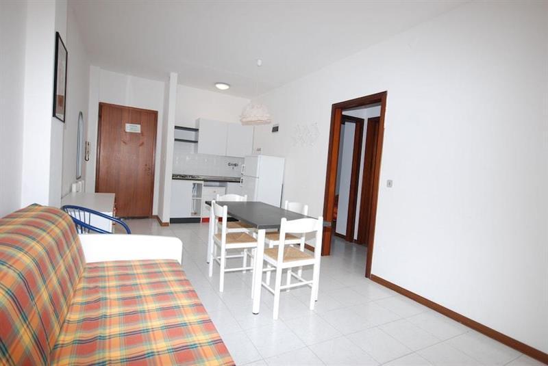 Hotel Alisei Lignano Sabbiadoro Esterno foto